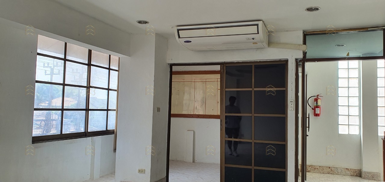 ให้เช่าถูก! ตึกออฟฟิศ 3 ชั้น บางใหญ่ ซอยวัดพระเงิน 54 ตร.วา พื้นที่ใช้สอย 400 ตร.ม. ด่วน! - Image 7