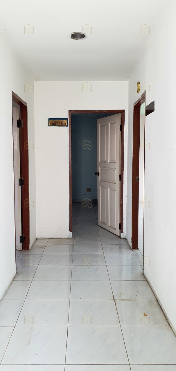 ให้เช่าถูก! ตึกออฟฟิศ 3 ชั้น บางใหญ่ ซอยวัดพระเงิน 54 ตร.วา พื้นที่ใช้สอย 400 ตร.ม. ด่วน! - Image 8