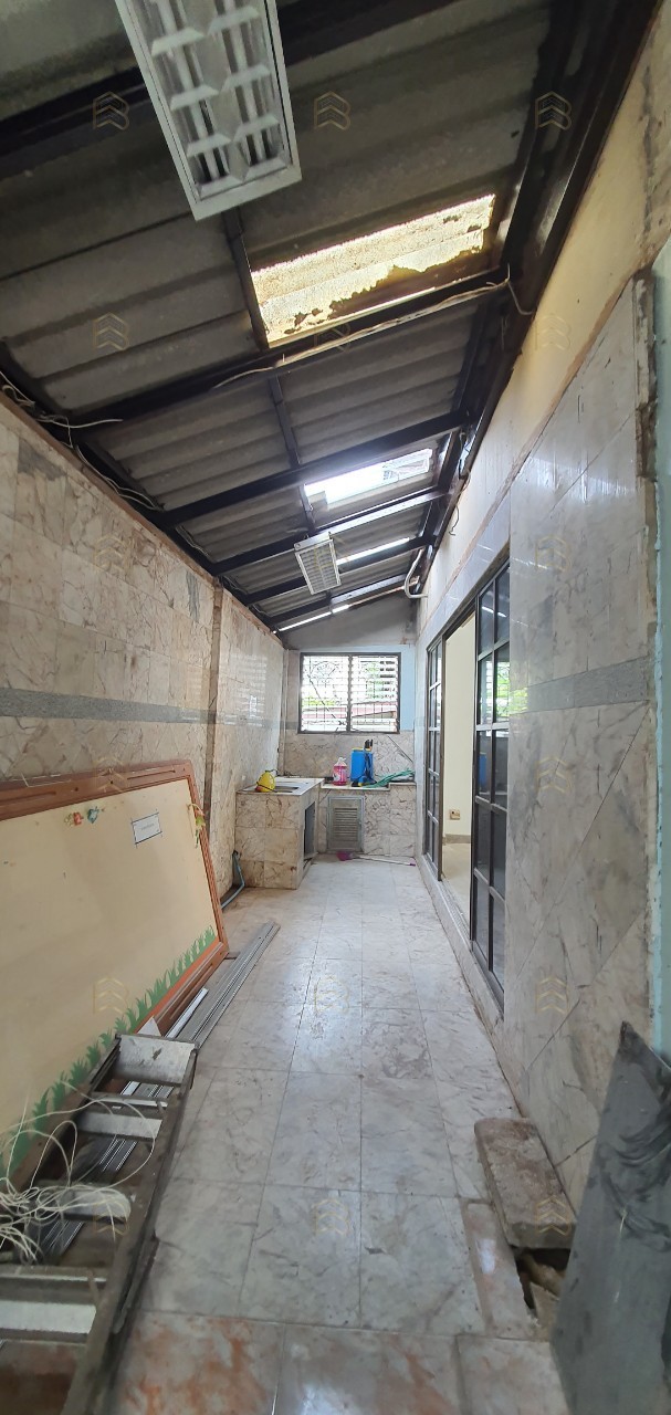 ให้เช่าถูก! ตึกออฟฟิศ 3 ชั้น บางใหญ่ ซอยวัดพระเงิน 54 ตร.วา พื้นที่ใช้สอย 400 ตร.ม. ด่วน! - Image 4