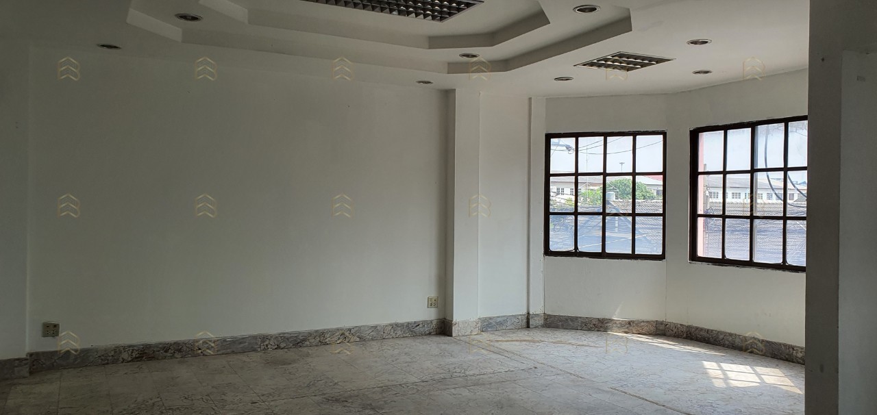 ให้เช่าถูก! ตึกออฟฟิศ 3 ชั้น บางใหญ่ ซอยวัดพระเงิน 54 ตร.วา พื้นที่ใช้สอย 400 ตร.ม. ด่วน! - Image 5