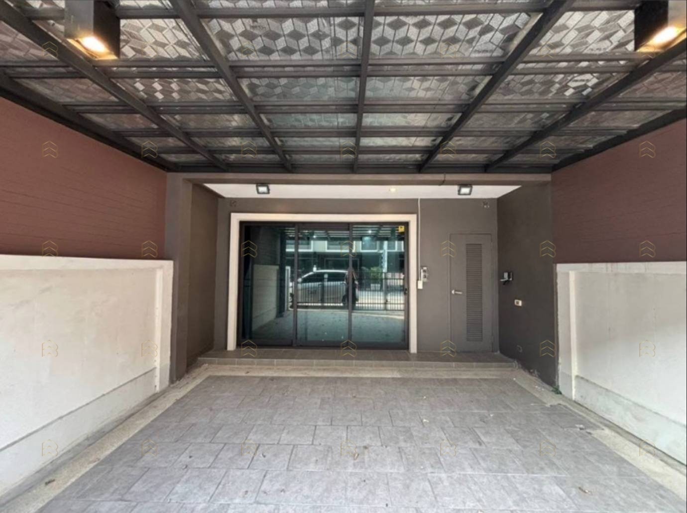 ขายทาวน์โฮม 3 ชั้น ศุภาลัย เออร์บานา แจ้งวัฒนะ-ปากเกร็ด 17.6 ตร.ว. ทำเลดี ใกล้ รร.สวนกุหลาบนนทบุรี - Image 3