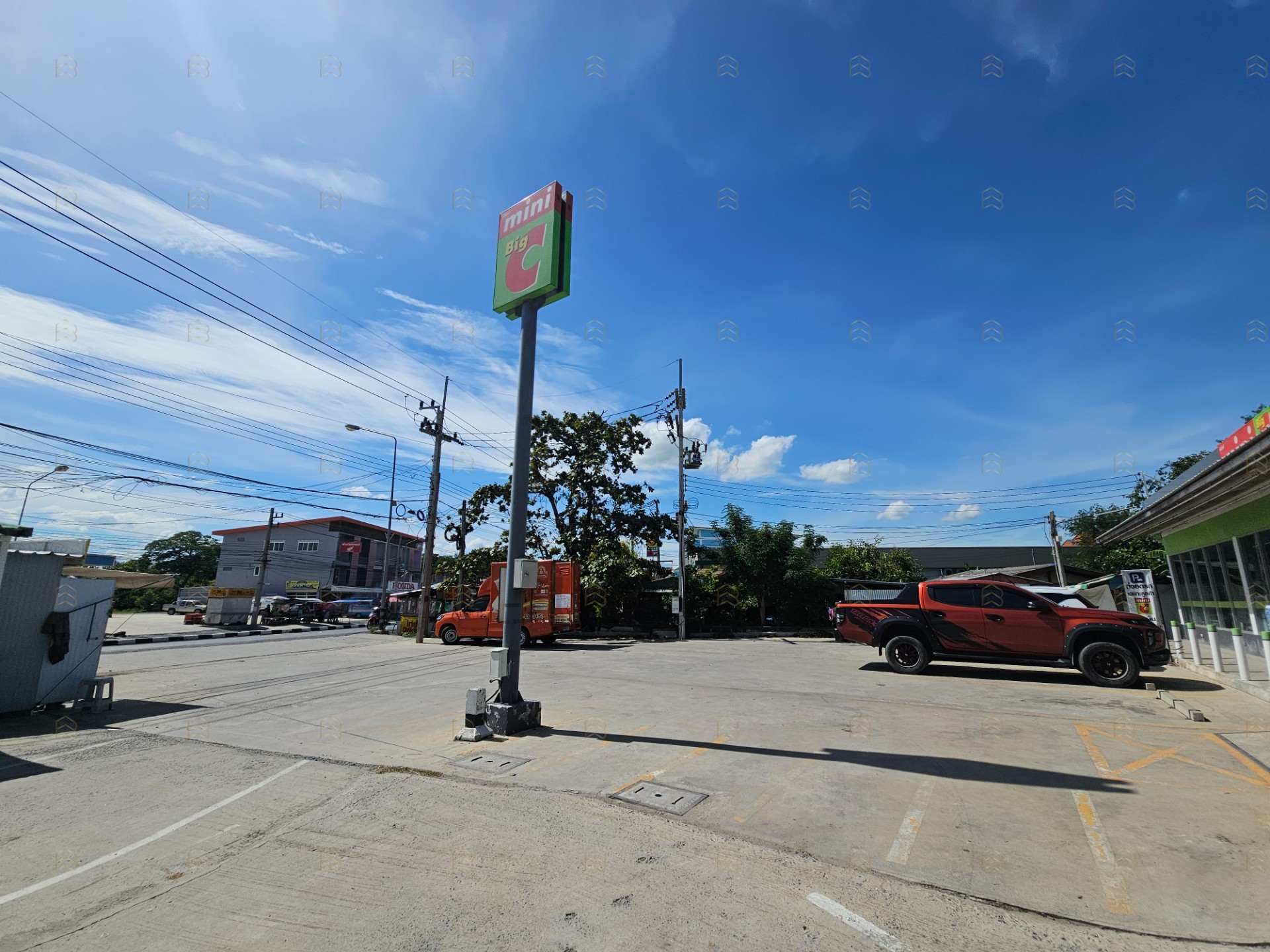 ให้เช่าอาคารร้านบิ๊กซีเก่า 200 ตร.ม. ทำเลทองสามแยกบ้านเบิก ศูนย์กลางความเจริญ - Image 5