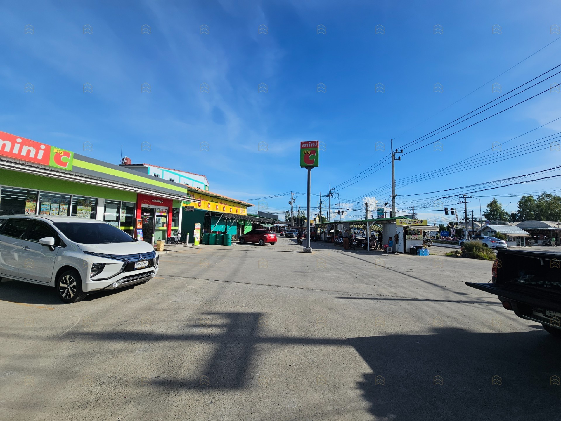 ให้เช่าอาคารร้านบิ๊กซีเก่า 200 ตร.ม. ทำเลทองสามแยกบ้านเบิก ศูนย์กลางความเจริญ - Image 10