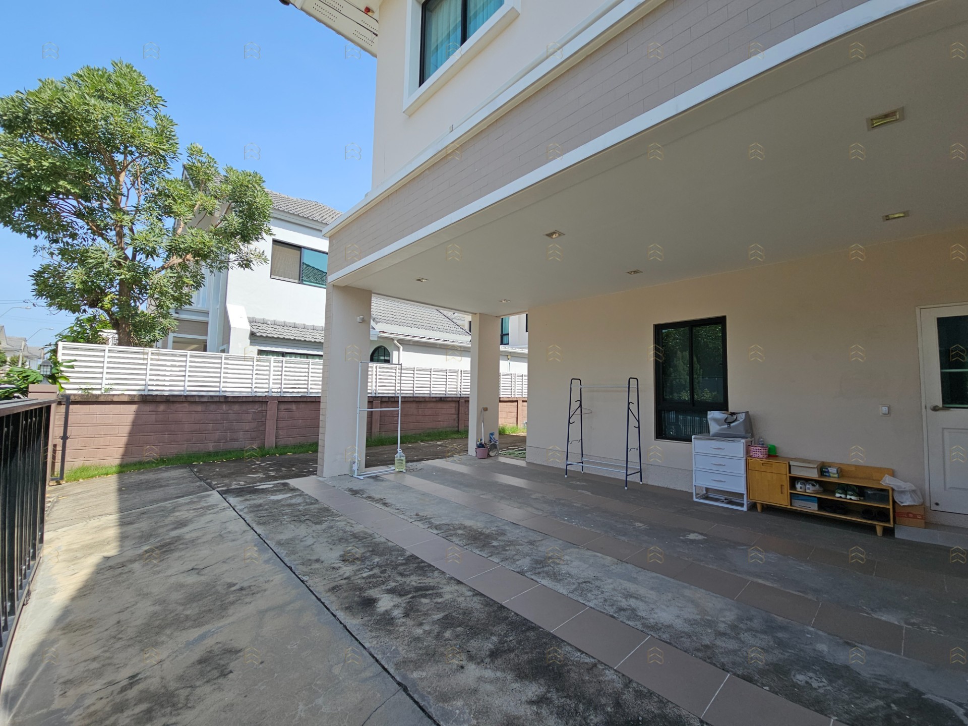 ขายและให้เช่า บ้านเดี่ยวลัดดารมย์ วงแหวน-รามอินทรา หลังริม 113.2 ตร.ว. ใกล้ทางด่วนจตุโชติ - Image 7