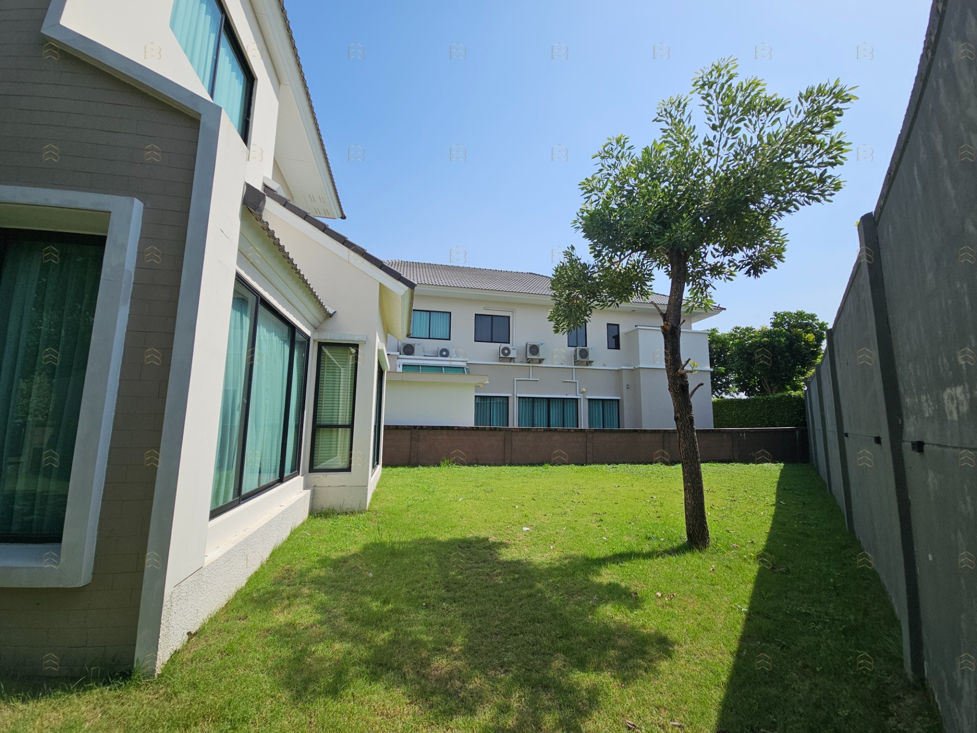 ขายและให้เช่า บ้านเดี่ยวลัดดารมย์ วงแหวน-รามอินทรา หลังริม 113.2 ตร.ว. ใกล้ทางด่วนจตุโชติ - Image 9