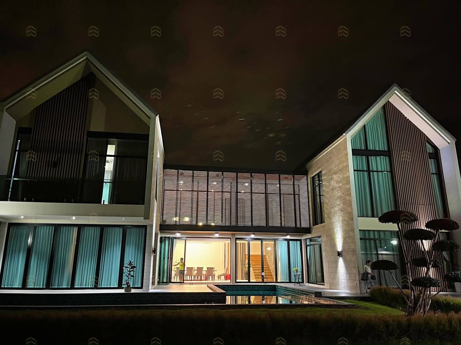 HOT สุด! ขายบ้านหรู 500 ตร.ว. รามอินทรา 117 สระว่ายน้ำส่วนตัว จอดรถ 20 คัน เลขที่บ้านมงคล 99/9 - Image 3