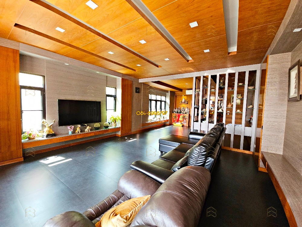 ขาย บ้านแฝดสุดหรู ปลูกเอง 3 ชั้น ใกล้เมืองทองธานี - Image 10