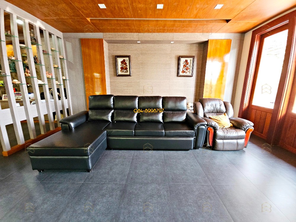 ขายบ้านแฝดสุดหรู 3 ชั้น ปลูกเอง วิวทะเลสาบเมืองทองธานี พร้อมลิฟท์ พื้นที่ใช้สอย 1,462 ตร.ม. - Image 10