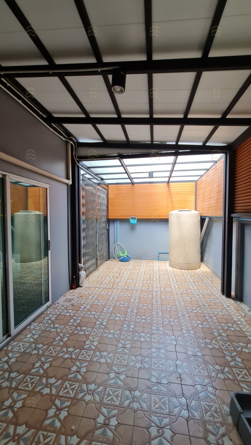 ให้เช่า! บ้านแฝด 3 ชั้น แกรนด์ ไอ-ดีไซน์ วิภาวดี หลังมุม แต่งหรู Built-in ครบ ใกล้สนามบินดอนเมือง - Image 10