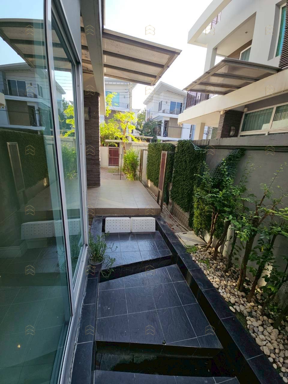 ให้เช่าบ้านแฝด 3 ชั้น Grand I-Design วิภาวดี บ้านสวย เฟอร์ครบ ติดถนนวิภาวดีรังสิต - Image 8