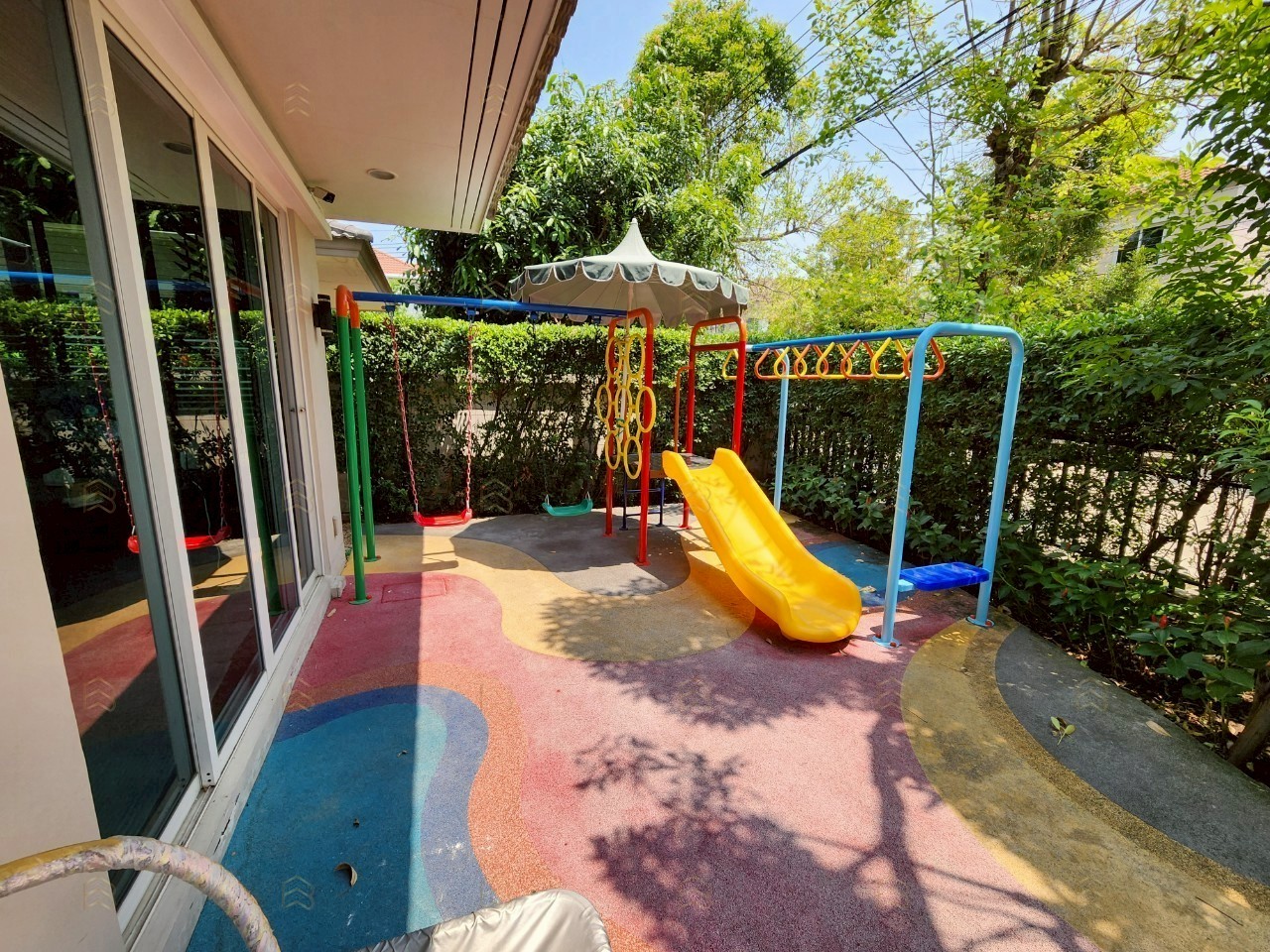 ขายบ้านเดี่ยวหรู 2 ชั้น สไตล์โมเดิร์น หลังมุมแปลงใหญ่ แบบบ้านใหญ่สุดในโครงการ ทำเลศักยภาพราชพฤกษ์ - Image 7