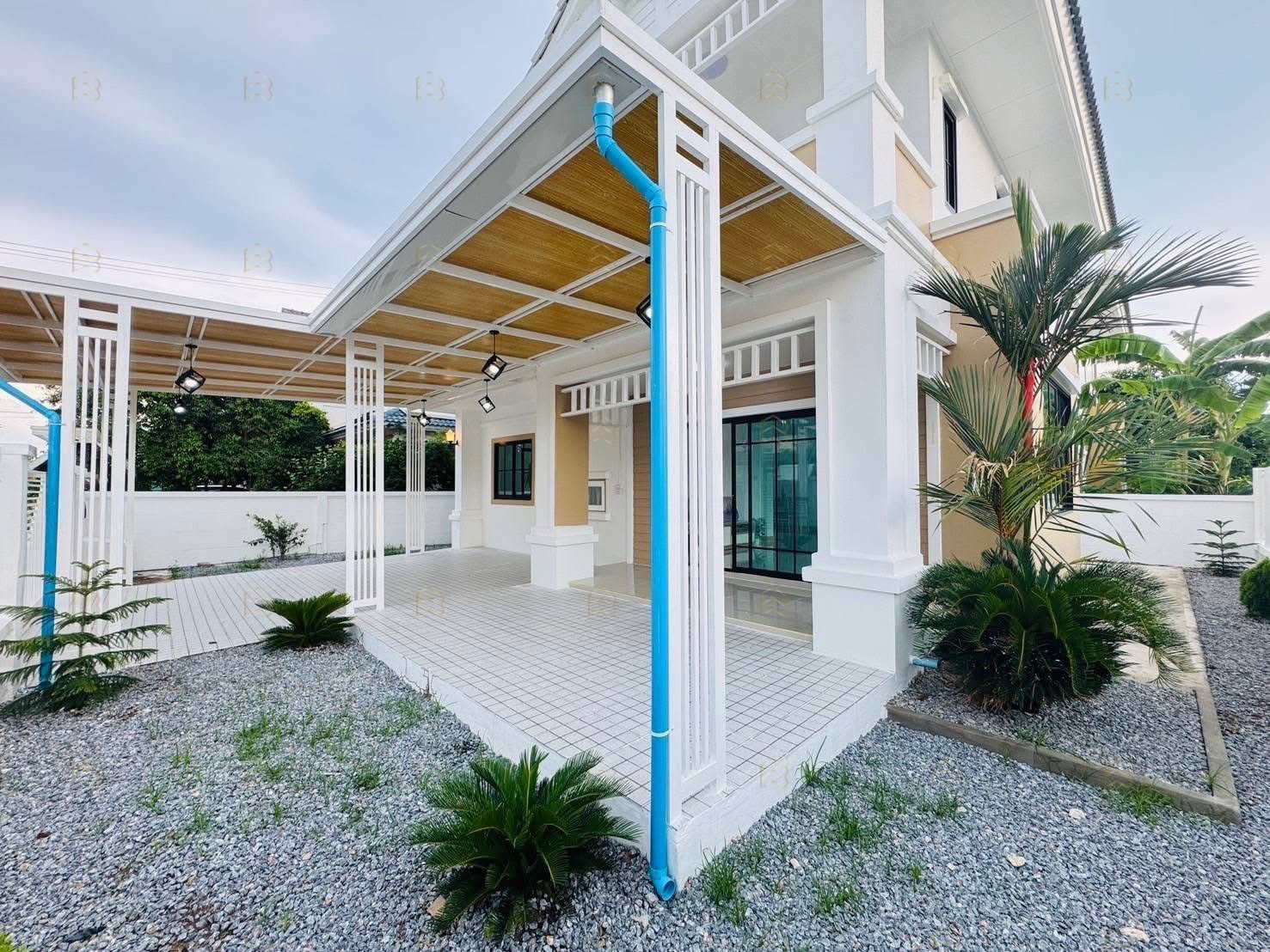 ขายบ้านเดี่ยว 2 ชั้น หมู่บ้านจิรกานต์ 1 หลังมุมติดถนนเมน พื้นที่กว้าง 52 ตร.ว. ฟังก์ชัน 4 นอน ใกล้โกลบอลเฮ้าส์ - Image 3