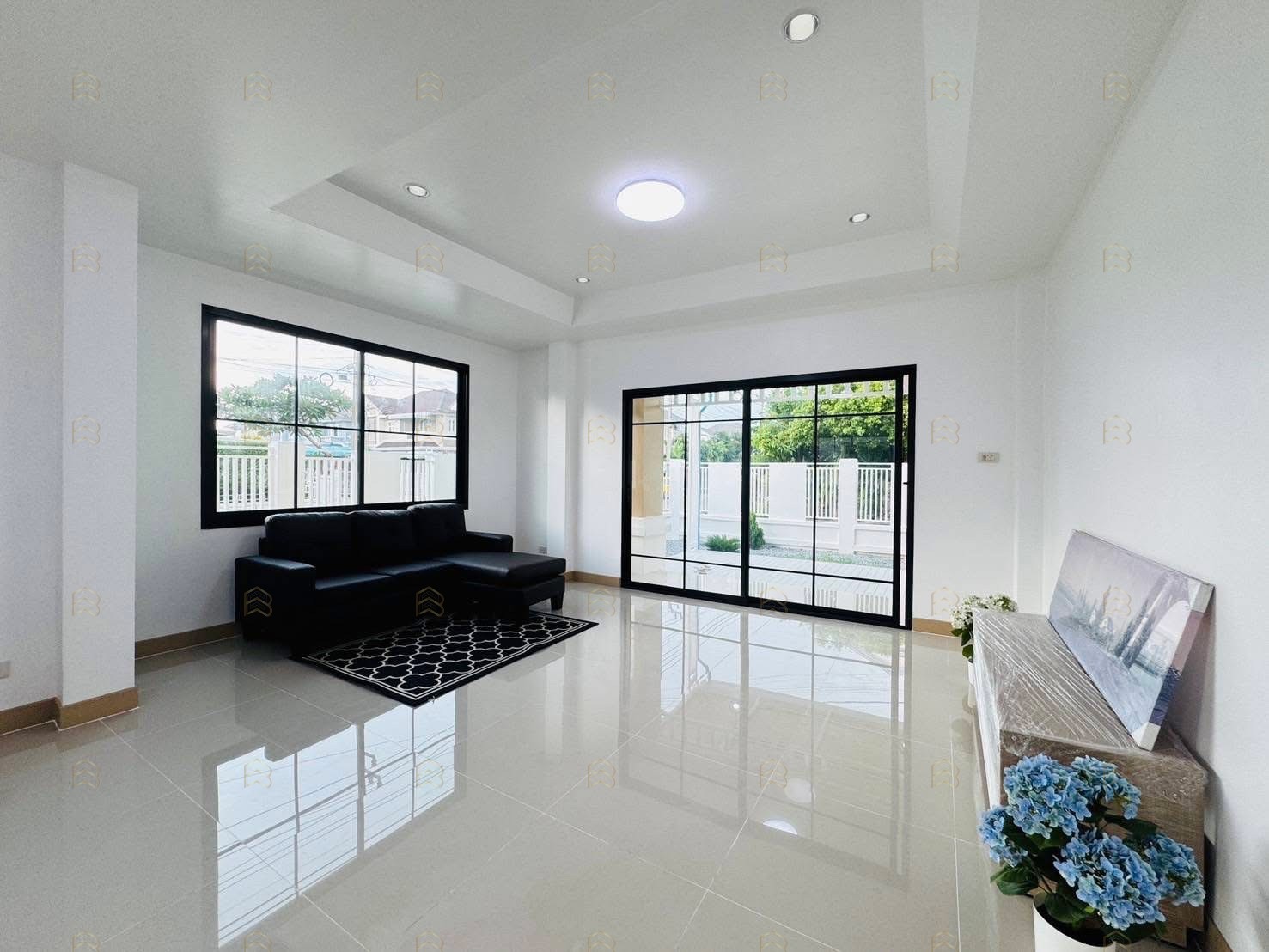 ขายบ้านเดี่ยว 2 ชั้น หมู่บ้านจิรกานต์ 1 หลังมุมติดถนนเมน พื้นที่กว้าง 52 ตร.ว. ฟังก์ชัน 4 นอน ใกล้โกลบอลเฮ้าส์ - Image 5