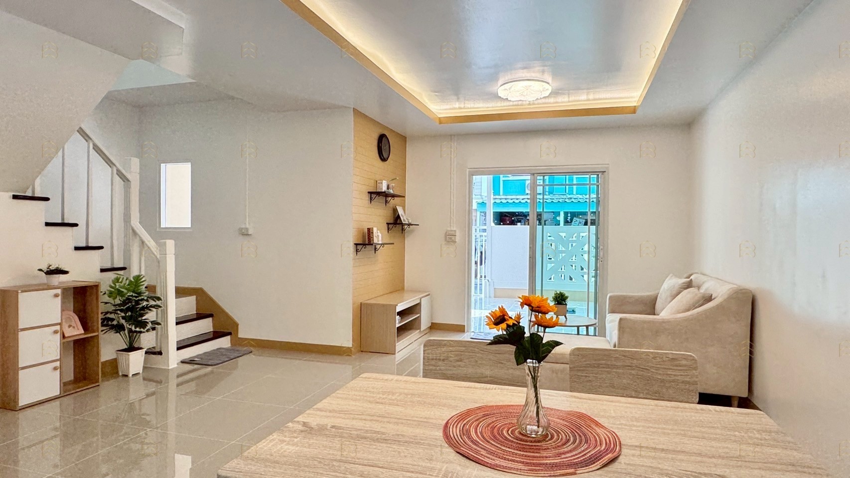 ขายทาวน์เฮาส์ 2 ชั้น พฤกษา 21 ซอยคลองถนน-บางใหญ่ หน้ากว้าง 6 เมตร ตกแต่งใหม่พร้อมเฟอร์ฯ - Image 8