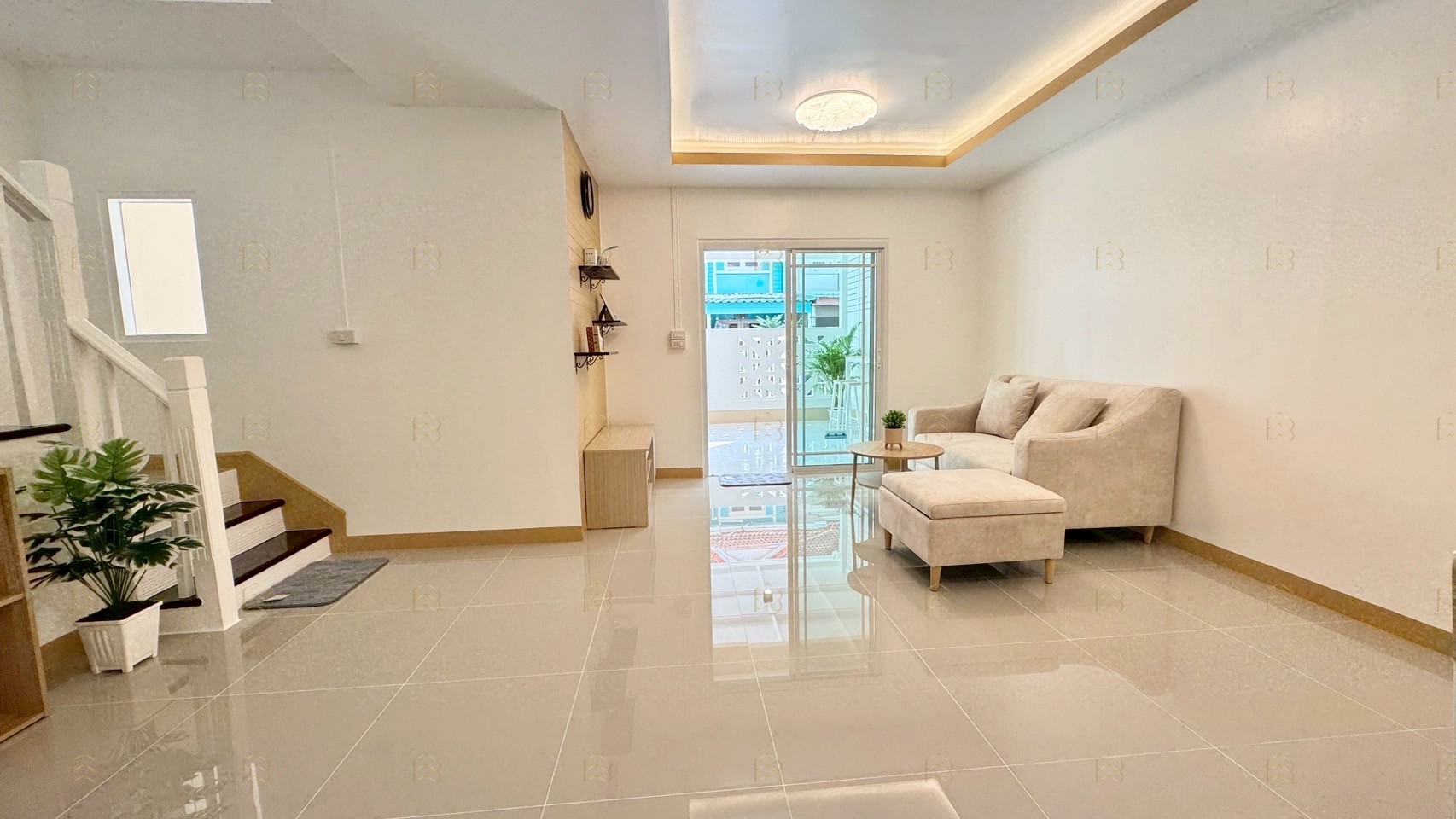 ขายทาวน์เฮาส์ 2 ชั้น พฤกษา 21 ซอยคลองถนน-บางใหญ่ หน้ากว้าง 6 เมตร ตกแต่งใหม่พร้อมเฟอร์ฯ - Image 9