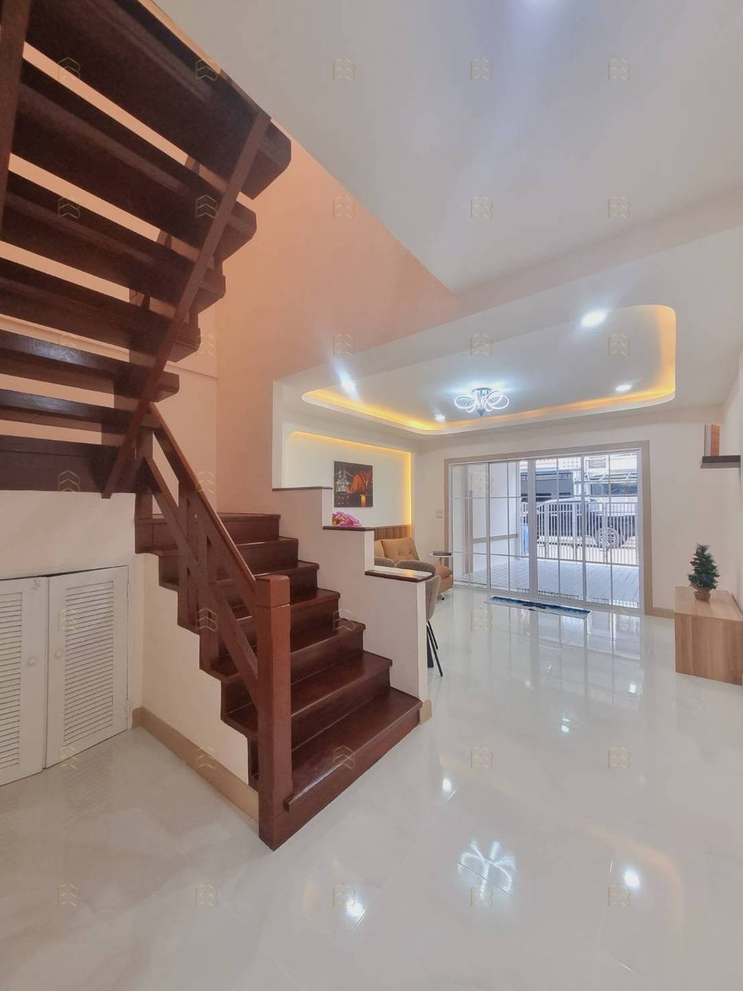 ขายทาวน์เฮ้าส์ 2 ชั้น หมู่บ้านดิเอมเมอรัลด์พาร์ค 2 ทำเลชัยพฤกษ์-ราชพฤกษ์ ตกแต่งใหม่พร้อมอยู่ ใกล้กรมที่ดิน - Image 9