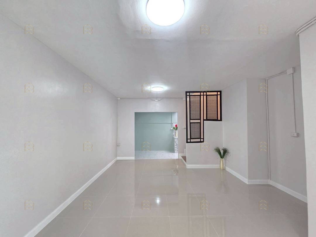 ขายทาวน์เฮาส์ 2 ชั้น พฤกษา 3 วัดลาดปลาดุก หน้ากว้าง 6 ม. แต่งใหม่ ใกล้สวนสาธารณะเพียง 20 เมตร - Image 3