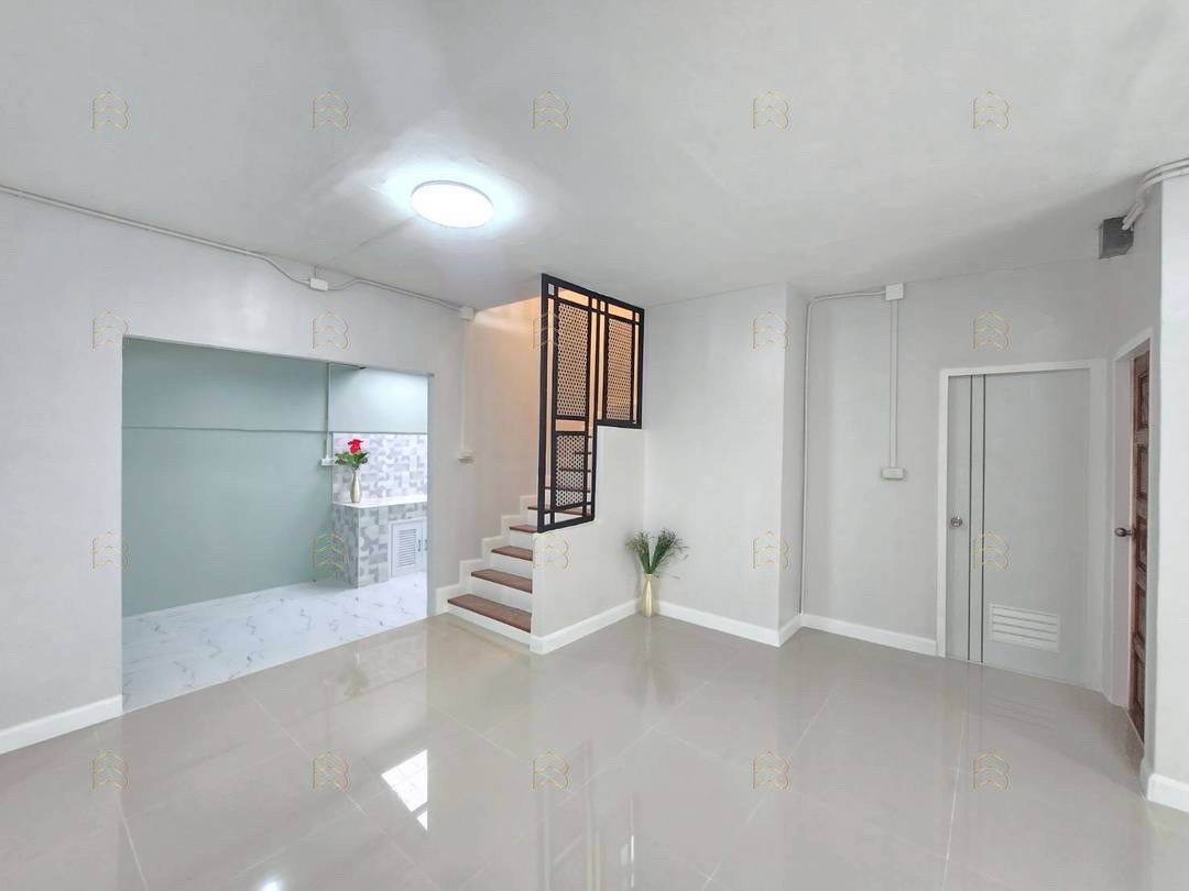 ขายทาวน์เฮาส์ 2 ชั้น พฤกษา 3 วัดลาดปลาดุก หน้ากว้าง 6 ม. แต่งใหม่ ใกล้สวนสาธารณะเพียง 20 เมตร - Image 4