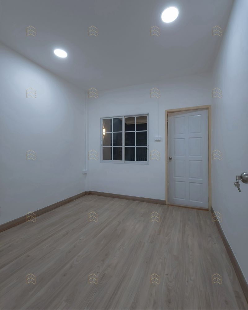 ขายทาวน์เฮาส์ณรงค์สุขนิเวศน์ เลี่ยงเมืองนนท์ 21 ตร.ว. 5 นอน เลขที่บ้านมงคล ฟรีโอน - Image 6