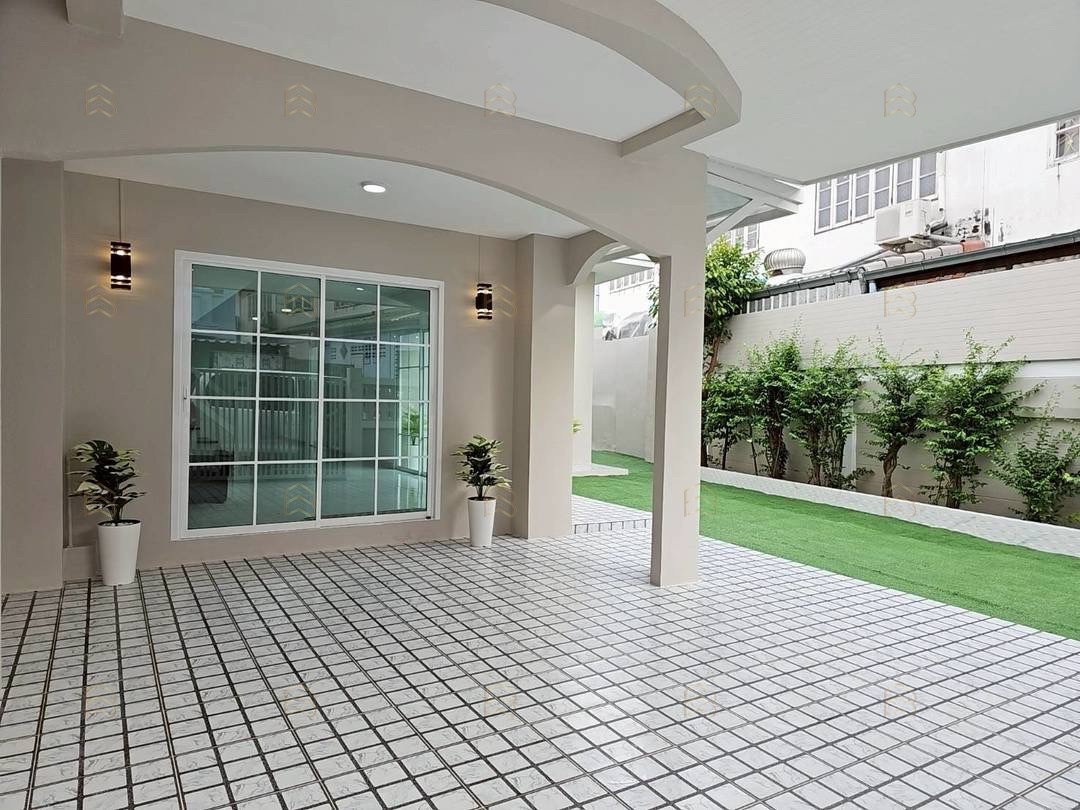 ขายบ้านแฝด 2 ชั้น หมู่บ้านกานต์มณี ไทรน้อย-บางบัวทอง หลังใหญ่ 41 ตร.ว. ใกล้แหล่งชุมชน เดินทางสะดวก - Image 2