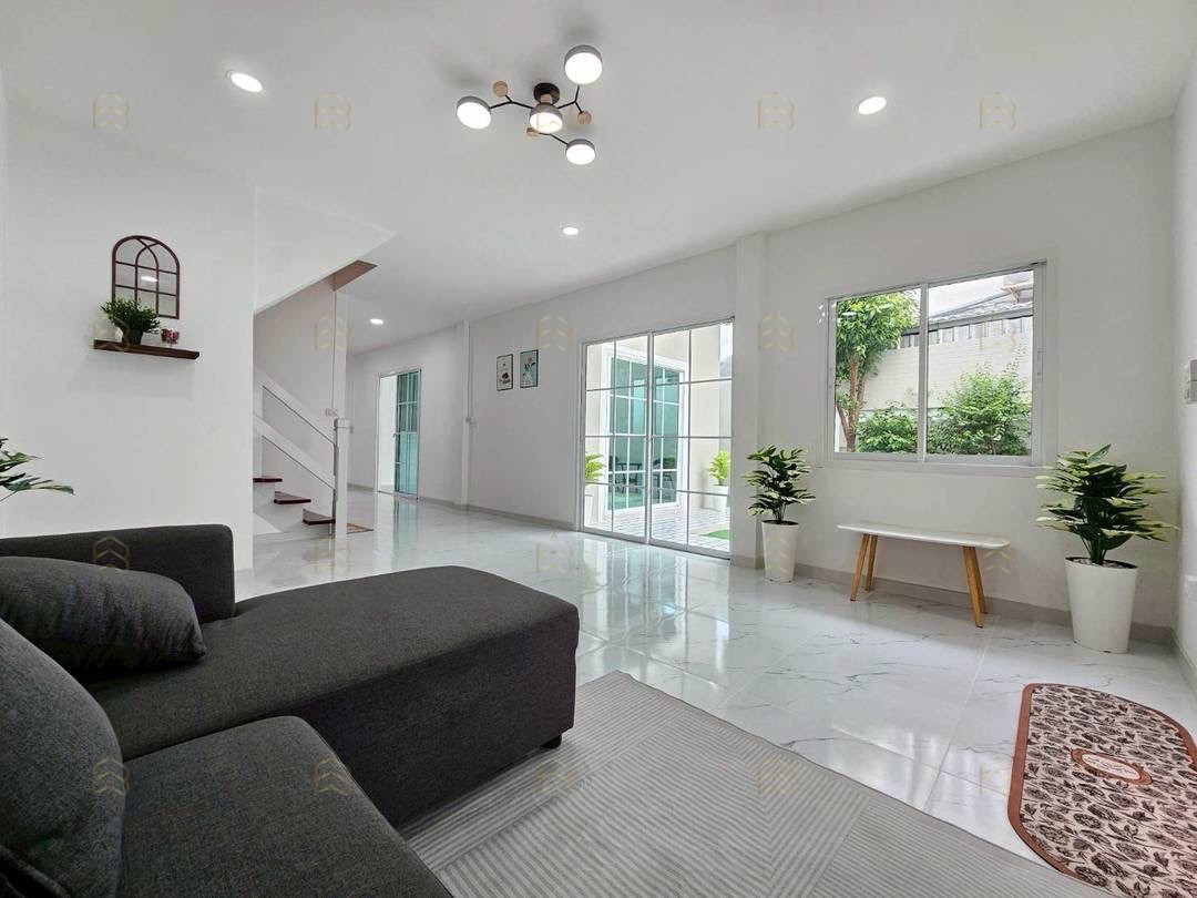 ขายบ้านแฝด 2 ชั้น หมู่บ้านกานต์มณี ไทรน้อย-บางบัวทอง หลังใหญ่ 41 ตร.ว. ใกล้แหล่งชุมชน เดินทางสะดวก - Image 4