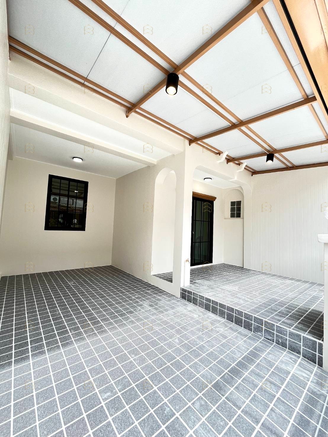 ขายทาวน์เฮาส์ 2 ชั้น หมู่บ้านคัทลียาวิลล์ ลำลูกกา คลอง 4 เดินเข้าออกได้ ห่างถนนใหญ่เพียง 150 เมตร - Image 4