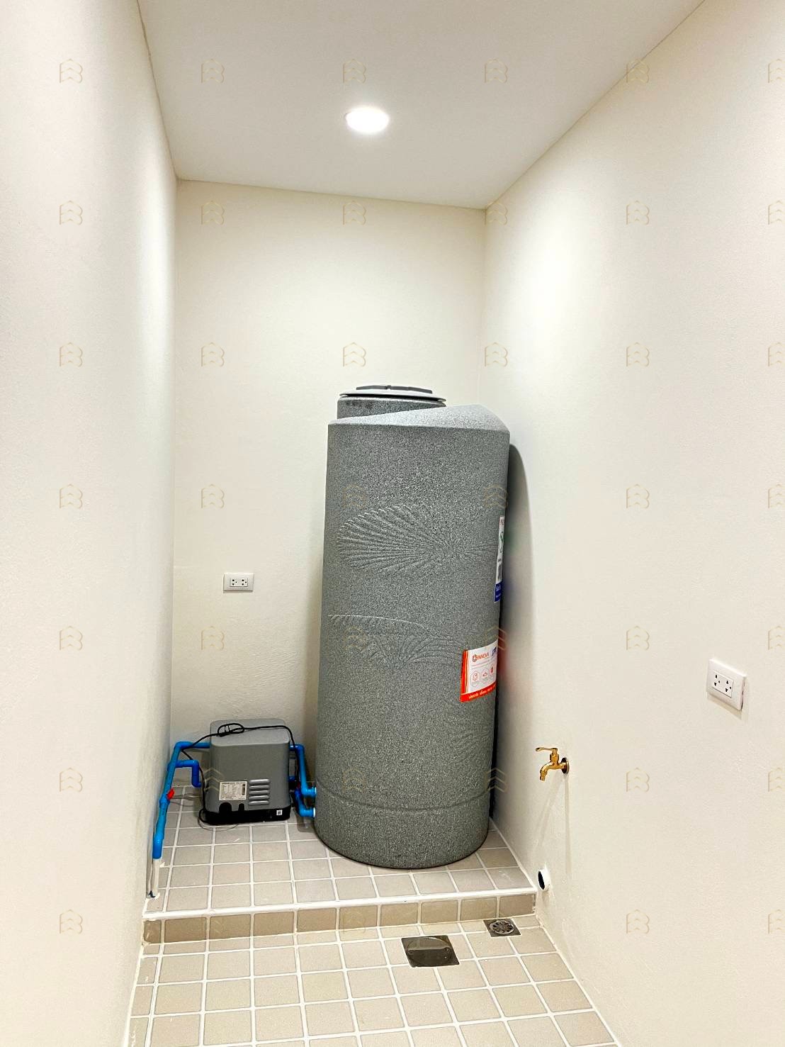 ขายทาวน์เฮาส์ 2 ชั้น หมู่บ้านคัทลียาวิลล์ ลำลูกกา คลอง 4 เดินเข้าออกได้ ห่างถนนใหญ่เพียง 150 เมตร - Image 10