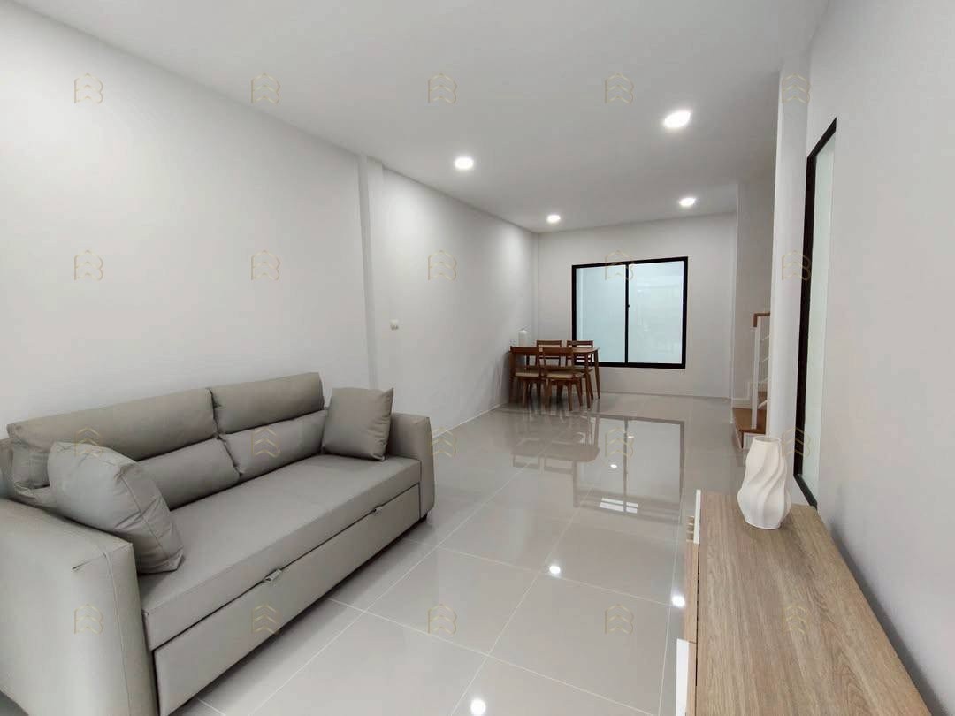 ขายทาวน์เฮาส์ 2 ชั้น หมู่บ้านเดอะวิลล่า บางบัวทอง โครงการติดถนนกาญจนาภิเษก ทำเลดี ต่อเติมเต็ม แข็งแรงพร้อมอยู่ - Image 4