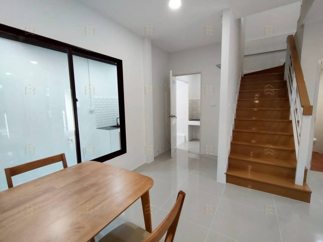 ขายทาวน์เฮาส์ 2 ชั้น หมู่บ้านเดอะวิลล่า บางบัวทอง โครงการติดถนนกาญจนาภิเษก ทำเลดี ต่อเติมเต็ม แข็งแรงพร้อมอยู่ - Image 8