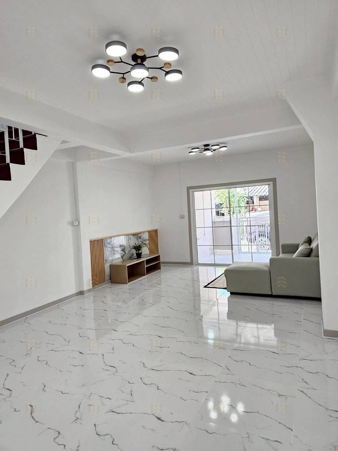 ขายทาวน์เฮาส์ 2 ชั้น หมู่บ้านนันทิชา 2 ถนนเมนทำเลค้าขาย แต่งใหม่พร้อมหลังคากันร้อน PU อย่างดี - Image 9