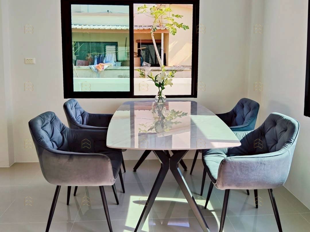 ขายบ้านแฝดหลังมุม สไตล์บ้านเดี่ยว หมู่บ้านชวนชมพาร์ค บางบัวทอง-ไทรน้อย ราคาพิเศษ! - Image 7