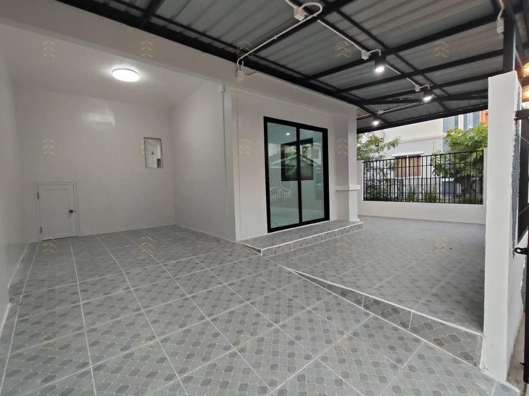   ขายทาวน์เฮาส์ 2 ชั้น พฤกษา 49/1 ซอยแก้วอินทร์-บางใหญ่ หลังมุมกลับรถ แต่งใหม่พร้อมอยู่ - Image 5