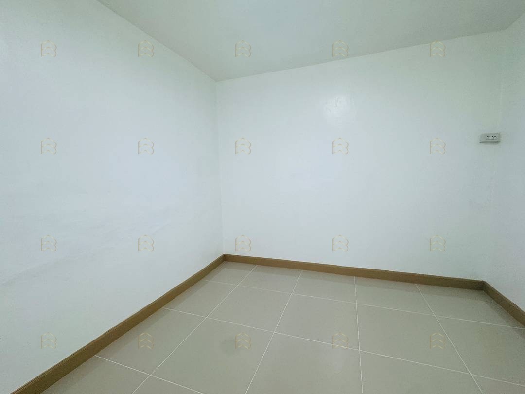 ขายทาวน์เฮาส์ชั้นเดียว หมู่บ้านพฤกษา 3 วัดลาดปลาดุก แต่งใหม่พร้อมอยู่ ทำเลค้าขายสะดวก ใกล้ตลาดและวินรถตู้ - Image 7