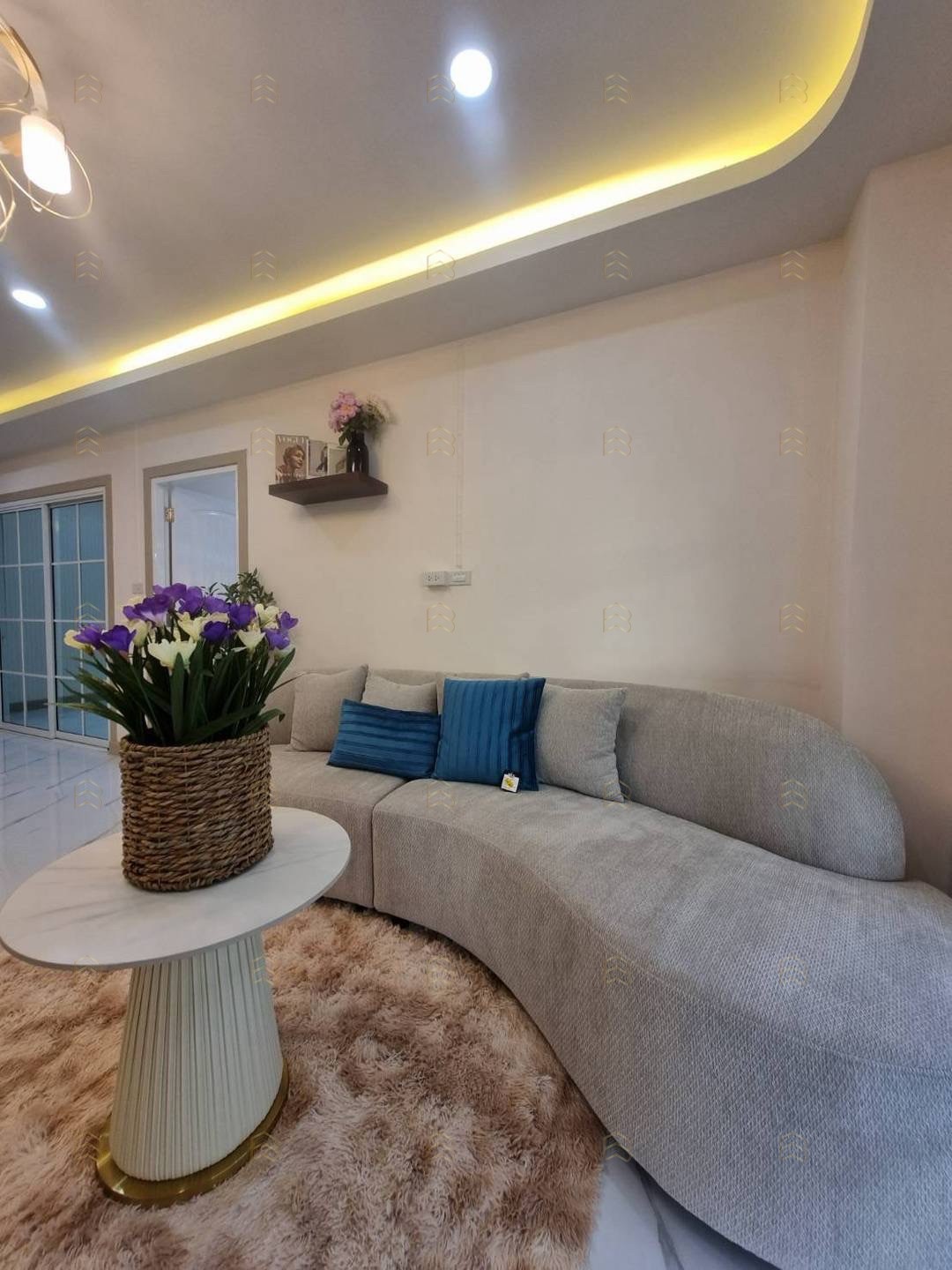 ขายบ้านแฝดหลังมุม พฤกษา 3 ริมคลอง 4 ถนนเมน 5 นอน 3 น้ำ ตกแต่งใหม่พร้อมเฟอร์นิเจอร์ Index - Image 5