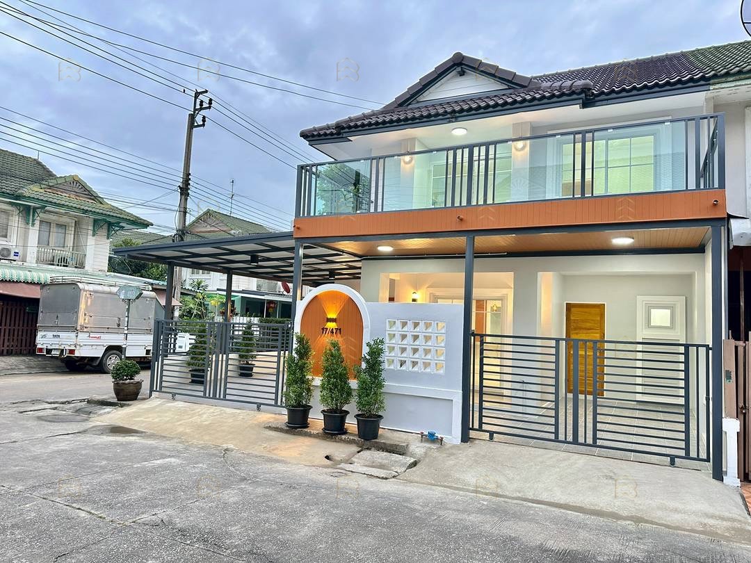 ขายทาวน์เฮ้าส์ 2 ชั้น หลังมุม พฤกษา 10 ไทรน้อย 30 ตร.ว. พื้นที่กว้าง 4 นอน 2 น้ำ ตกแต่งใหม่พร้อมระเบียง - Image 3