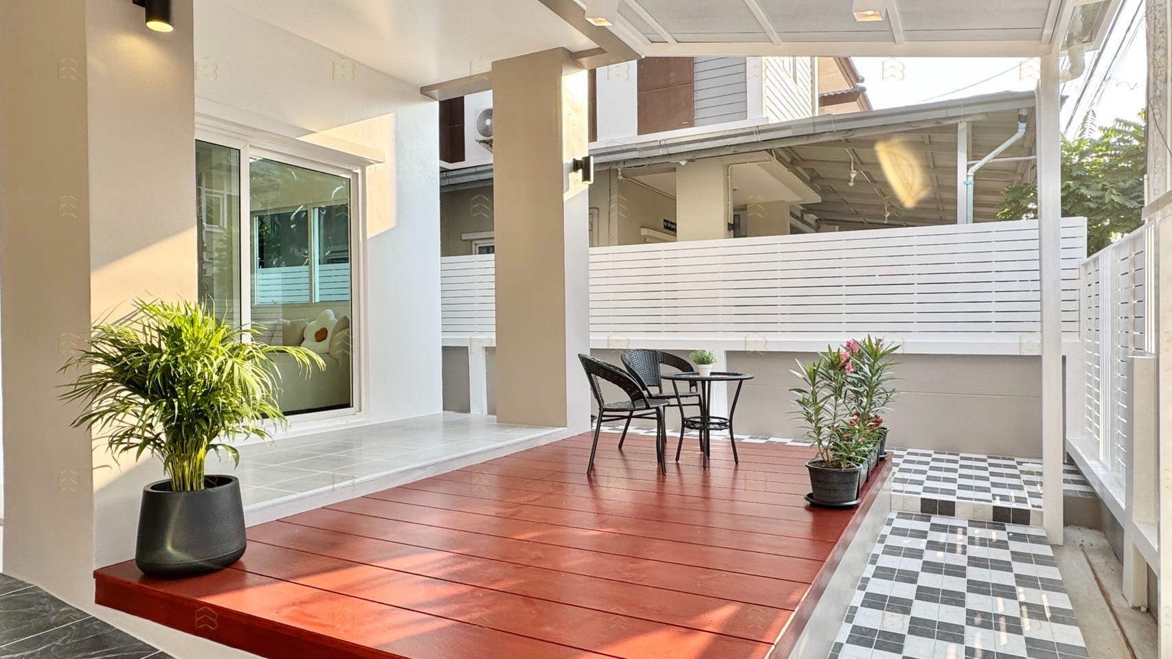 ขายบ้านแฝดไซส์ใหญ่ เติมรัก 5 ถนนเมน 42 ตร.ว. ตกแต่งใหม่พร้อมเฟอร์นิเจอร์ Index ครบชุด - Image 6