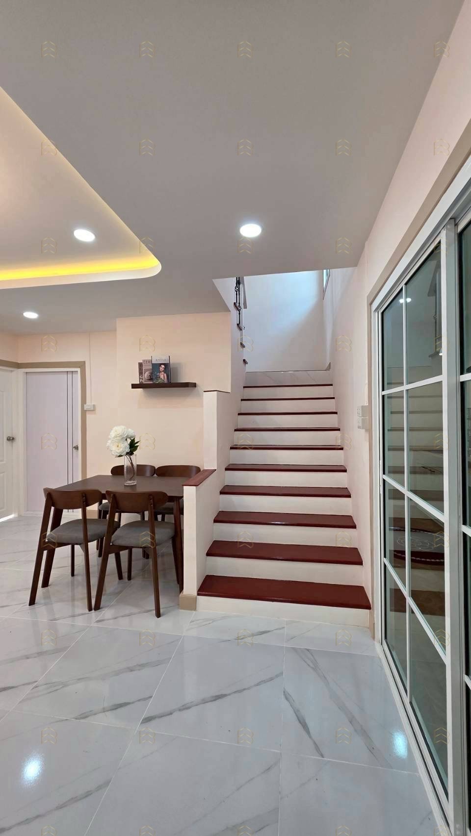 ขายทาวน์เฮาส์ 2 ชั้น พฤกษา 3 วัดลาดปลาดุก หน้ากว้าง 6 เมตร รีโนเวทใหม่พร้อมอยู่ ของแถมเพียบ! - Image 8