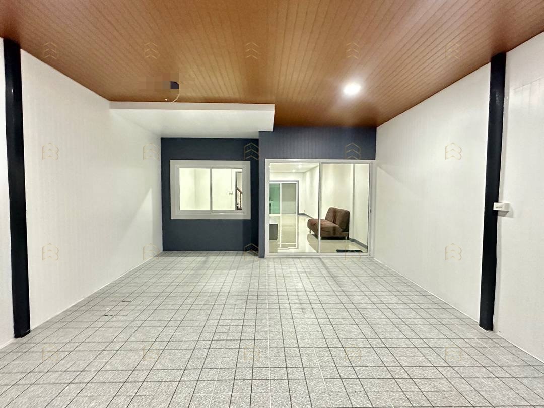 ขายทาวน์เฮาส์ 2 ชั้น จันทิมาธานี ติดถนนใหญ่กาญจนาภิเษก ติดรถไฟฟ้าคลองบางไผ่ 22.5 ตร.ว. แต่งใหม่พร้อมอยู่ - Image 5