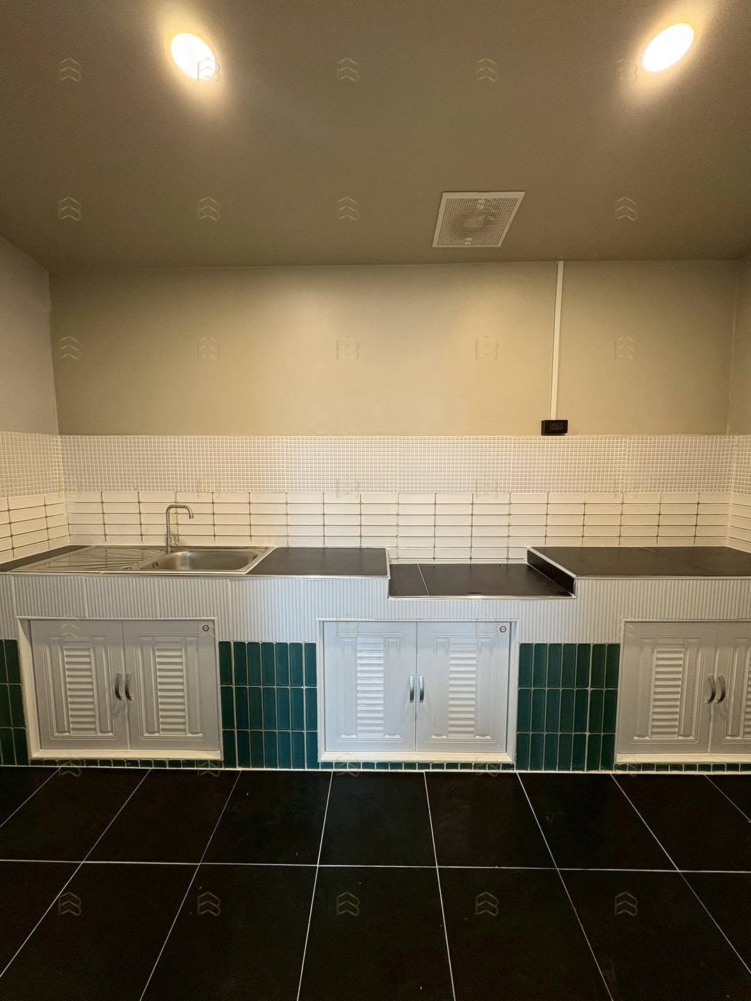 ขายทาวน์เฮ้าส์ 2 ชั้น หมู่บ้านปิยวรารมย์ เฟส 1 บางบัวทอง ติดถนนใหญ่ แต่งใหม่พร้อมเฟอร์ฯ Index - Image 9