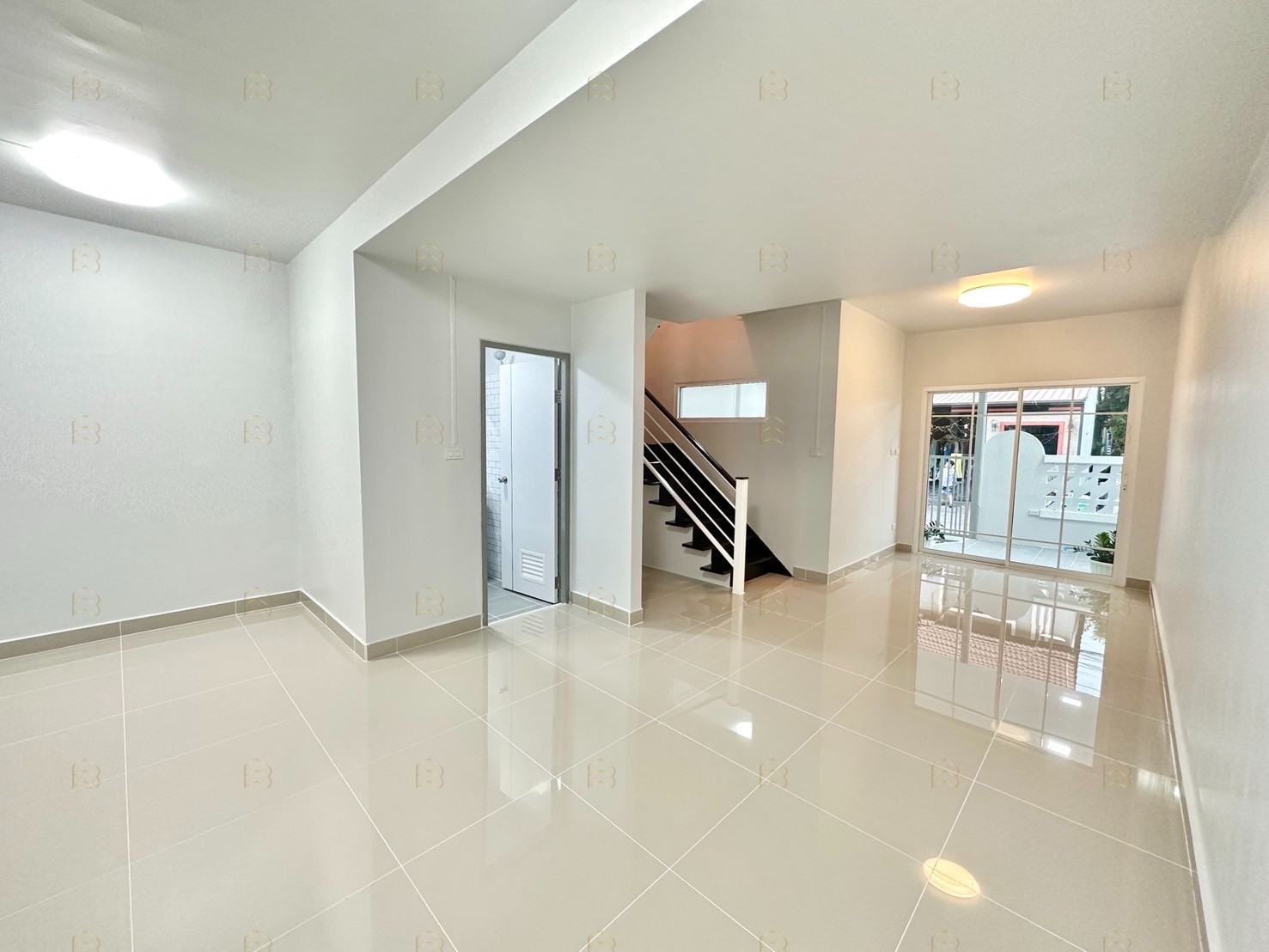 ขายทาวน์เฮ้าส์ 2 ชั้น พฤกษา 45 หลังมุมกลับรถ ถนนวัดลาดปลาดุก แต่งใหม่พร้อมอยู่ ต้นสายรถเมล์ - Image 8