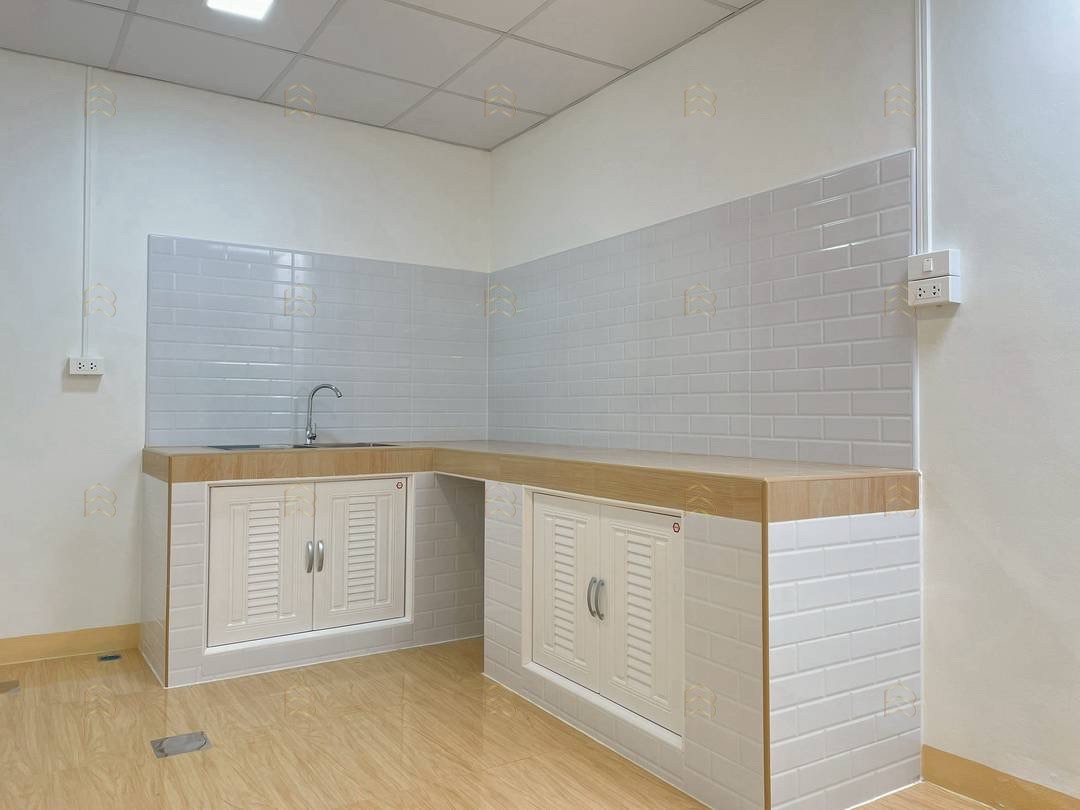 ขายทาวน์เฮาส์ 2 ชั้น หมู่บ้านปิยวรารมย์ 1 บางกรวย-ไทรน้อย เนื้อที่กว้าง 22 ตร.ว. ถนนเมนค้าขายได้ - Image 7