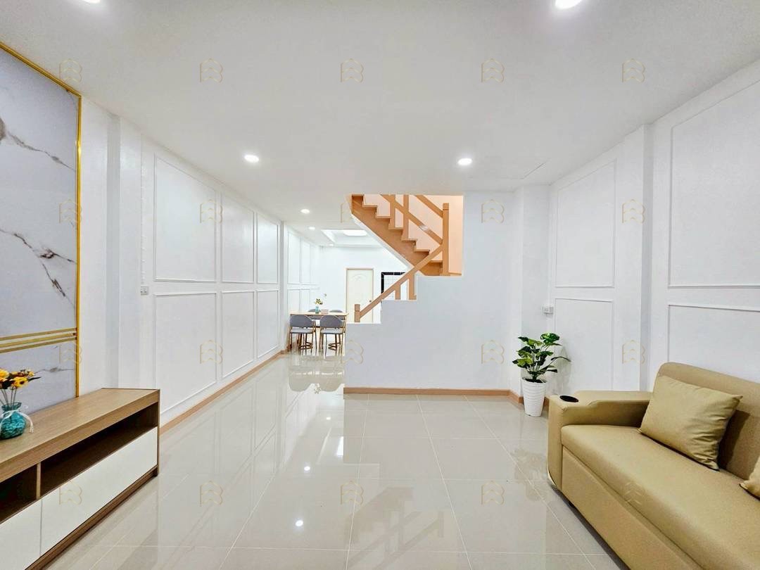 ขายทาวน์เฮ้าส์ 2 ชั้น หมู่บ้านดิเอมเมอรัลด์พาร์ค 2 ทำเลชัยพฤกษ์-ราชพฤกษ์ เดินทางสู่แจ้งวัฒนะเพียง 10 นาที - Image 7