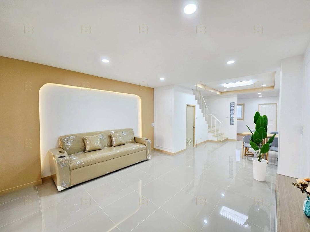 ขายทาวน์เฮ้าส์ 2 ชั้น หมู่บ้านบัวทองธานี ทำเลดีต้นโครงการ เดินทางสะดวกใกล้ท่ารถตู้และถนนกาญจนาภิเษก - Image 6