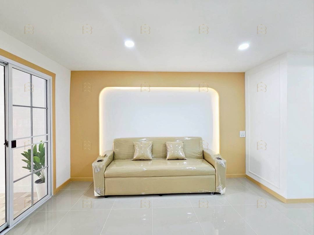 ขายทาวน์เฮ้าส์ 2 ชั้น หมู่บ้านบัวทองธานี ทำเลดีต้นโครงการ เดินทางสะดวกใกล้ท่ารถตู้และถนนกาญจนาภิเษก - Image 8