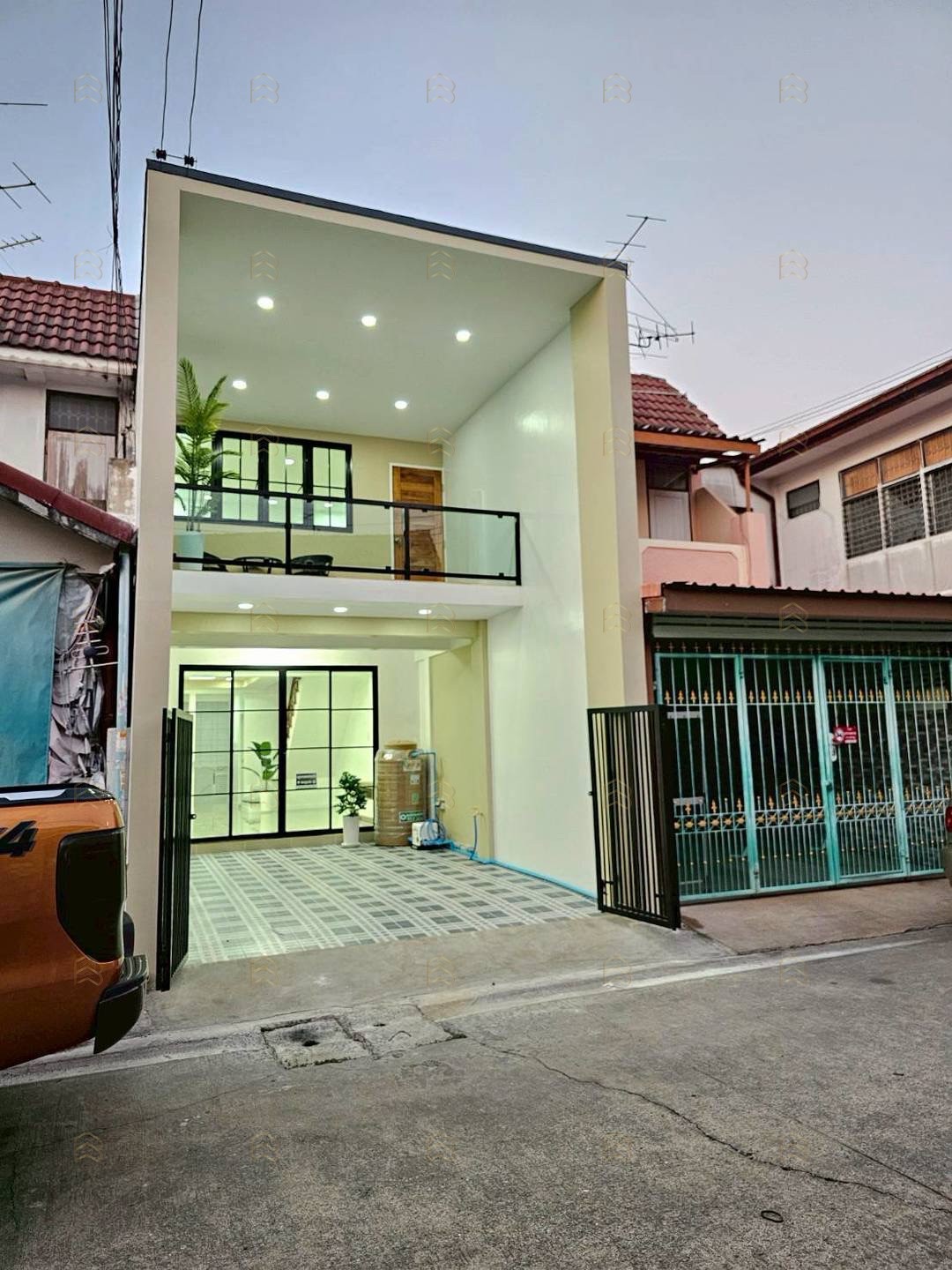 ขายทาวน์เฮ้าส์ 2 ชั้น หมู่บ้านพระปิ่น 3 บางใหญ่ ทำเลดีสุดในย่านนี้ โครงการติดถนนกาญจนาภิเษก ครบครันด้วยสิ่งอำนวยความสะดวก - Image 4