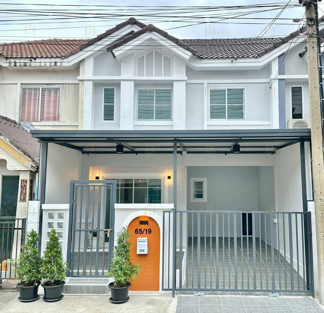 ขายทาวน์เฮ้าส์ 2 ชั้น หมู่บ้านพฤกษา 69 ทำเลศักยภาพซอยแก้วอินทร์-บางใหญ่ รีโนเวทใหม่พร้อมอยู่ หลังบ้านเป็นส่วนตัวไม่ติดใคร - Image 3