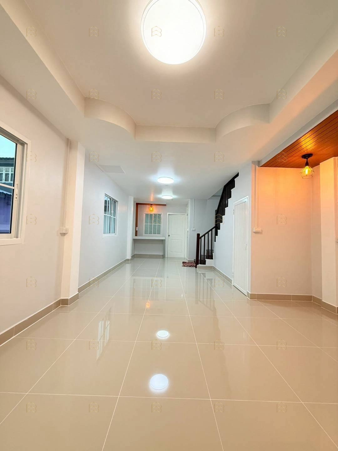 ขายทาวน์เฮาส์ 2 ชั้น หมู่บ้านนันทิชา 3/8 ทำเลบ้านกล้วย-ไทรน้อย หลังมุมพื้นที่กว้าง ตกแต่งใหม่พร้อมอยู่ - Image 8